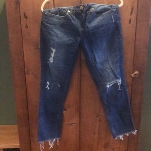 Aeropostale ripped stretch jeans